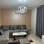 Aura * Дуррес