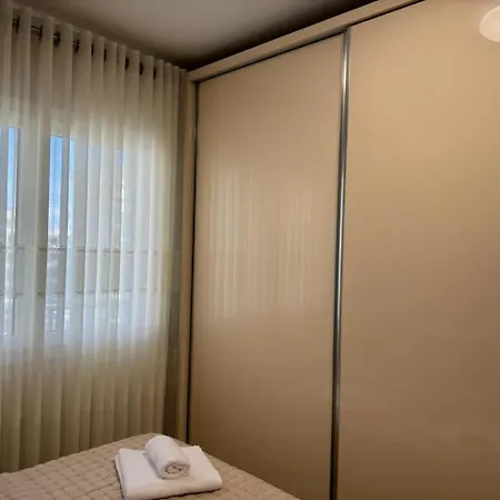 Aura דירה *