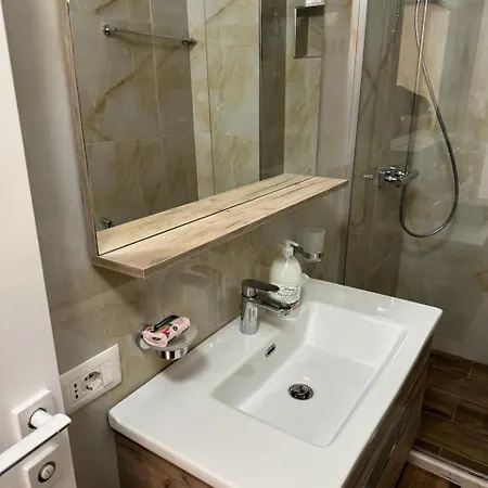 Apartman Aura *