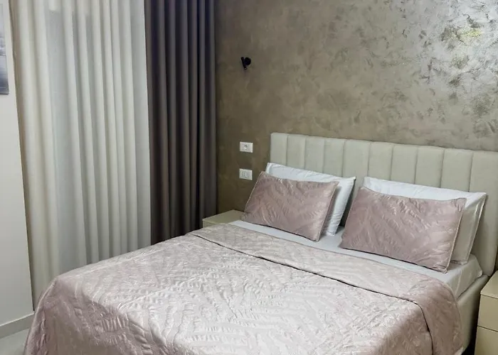 Apartment Aura Durrës